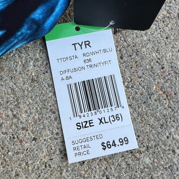 TYR Diffusion Trinity Fit One Piece Swimsuit women’s XL (36) NWT RED WHITE BLUE - Picture 6 of 9